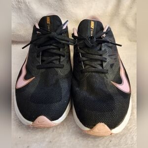 Nike Running Shoes, Women's size 8 Black & Metallic Pink Nike Quest 3 Sneakers
